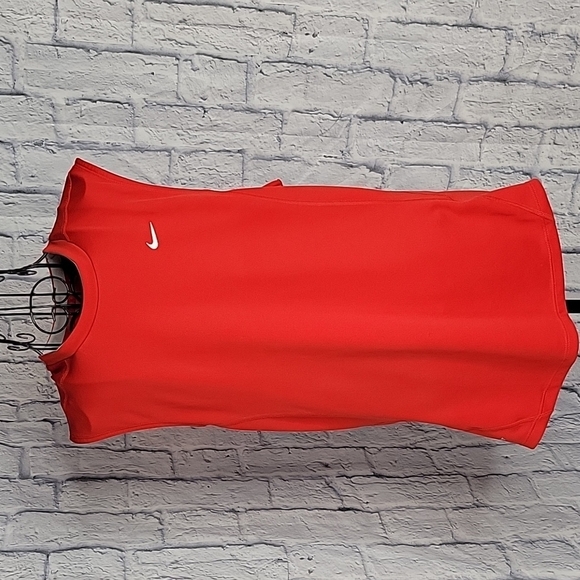 NIKE Dri Fit Red‎ Athletic Shirt Medium - Picture 1 of 6